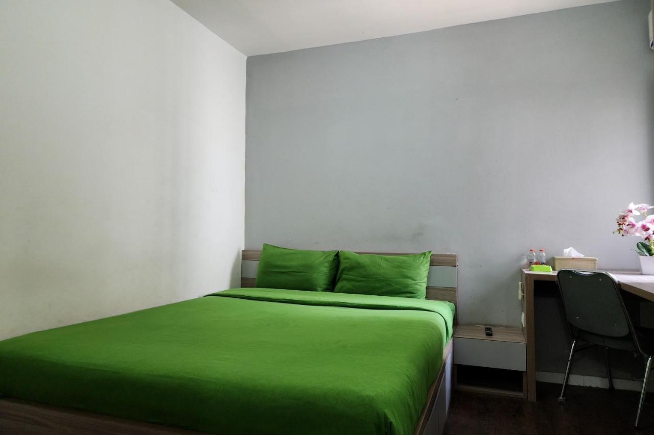 Barata Hotel Near Bandara Soekarno Hatta Tangerang Exteriér fotografie